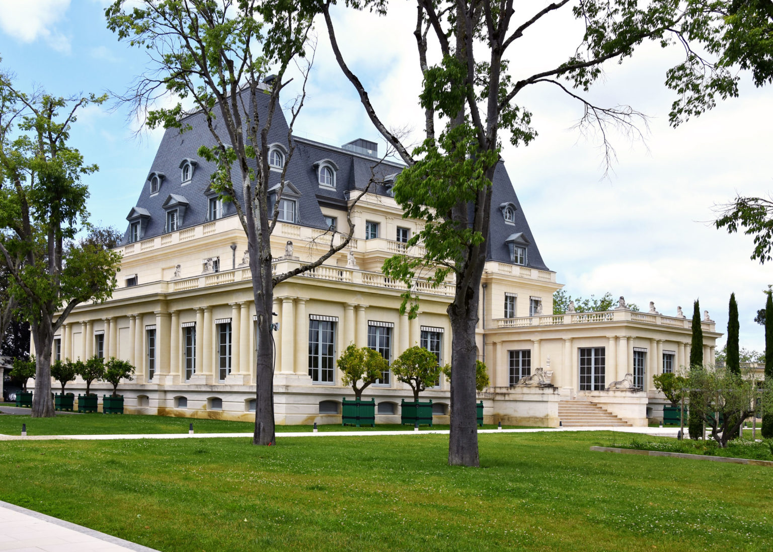 32-maxime-dangeac-new-classical-architecture-construction-chateau